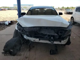 2018 Genesis G80 Sport z VIN KMHGN4JB3JU232931, wystawiony jako Copart lot #63429655 z przebiegiem 87 311 mil mil oraz Szkoda całkowita • Salvage title. Historia ofert i sprzedaży dostępna na DreamBid. Obrazek 5.