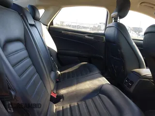 2018 Ford Fusion SE with VIN 3FA6P0HDXJR165459, listed as a IAAI auction lot 41810123 with 97,281 mi miles. Bid and sale history available at carsss.com. Image 8.