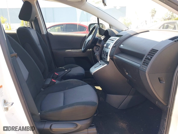 2006 Mazda Mazda5 Sport with VIN JM1CR29L160122175, listed as a IAAI auction lot 41975895 with 123,366 mi miles. Bid and sale history available at carsss.com. Image 5.