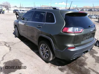 2019 Jeep Cherokee Latitude Plus with VIN 1C4PJLLX7KD129077, listed as a IAAI auction lot 39021322 with 69,503 mi miles. Bid and sale history available at carsss.com. Image 3.
