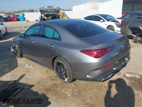 2024 Mercedes-Benz CLA 250 z VIN W1K5J4HB4RN461367, wystawiony jako IAAI lot #41590994 z przebiegiem 6 251 mil mil oraz . Historia ofert i sprzedaży dostępna na DreamBid. Obrazek 3.