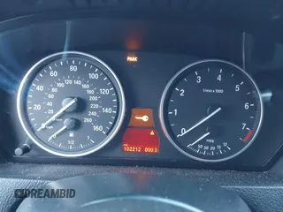 2013 BMW X5 xDrive50i с VIN 5UXZV8C57D0C15445, выставлен на аукционе IAAI как лот 42508989 с пробегом 102 212 миль миль и . История ставок и продаж доступна на DreamBid. Изображение 7.