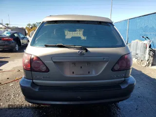 1999 Lexus RX 300 Luxury SUV with VIN JT6GF10U7X0022374, listed as a Copart auction lot 88029105 with 236,270 mi miles and Salvage Title. Bid and sale history available at carsss.com. Image 6.