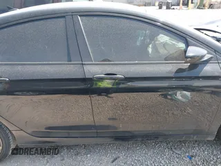 2015 Chrysler 200 S with VIN 1C3CCCBG6FN516704, listed as a IAAI auction lot 42041485 with 140,408 mi miles. Bid and sale history available at carsss.com. Image 13.