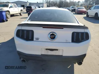2012 Ford Mustang GT Premium with VIN 1ZVBP8CF8C5265773, listed as a Copart auction lot 46900015 with 31,065 mi miles and Salvage Title. Bid and sale history available at DreamBid. Image 6.