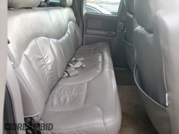 2001 Chevrolet Silverado 1500 LS with VIN 2GCEC19T011226870, listed as a Copart auction lot 85949824 with Not Provided miles and Salvage Title. Bid and sale history available at DreamBid. Image 10.