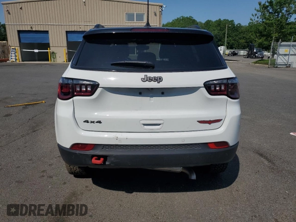 2025 Jeep Compass Trailhawk with VIN 3C4NJDDN6ST543200, listed as a Copart auction lot 59375975 with 5,222 mi miles and Clean title. Bid and sale history available at DreamBid. Image 6.