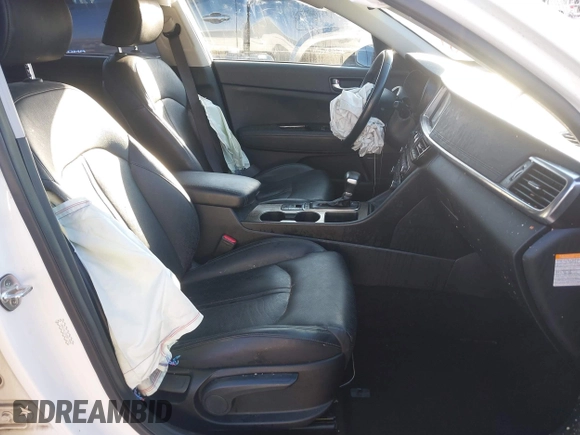 2017 Kia Optima EX z VIN KNAGV4LD5H5017555, wystawiony jako IAAI lot #41414200 z przebiegiem 70 532 mil mil oraz . Historia ofert i sprzedaży dostępna na DreamBid. Obrazek 5.