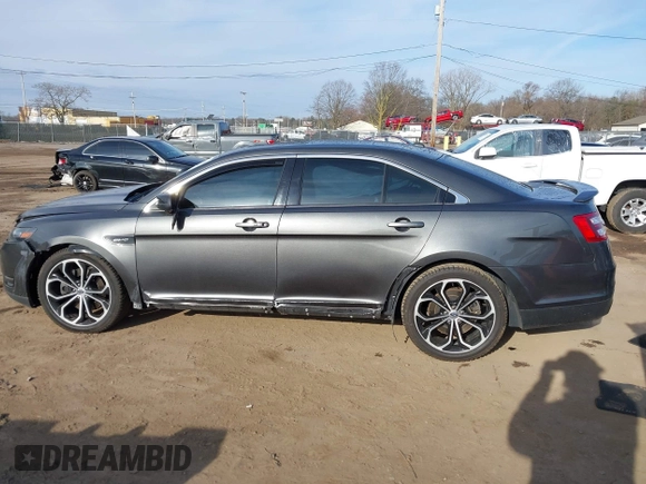 2018 Ford Taurus SHO с VIN 1FAHP2KT5JG111191, выставлен на аукционе IAAI как лот 41863586 с пробегом 84 964 миль миль и . История ставок и продаж доступна на DreamBid. Изображение 14.