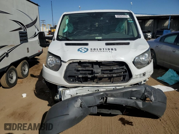 2017 Ford Transit с VIN 1FTYR1YG6HKB25598, выставлен на аукционе Copart как лот 69926424 с пробегом 104 473 миль миль и Списание • Salvage title. История ставок и продаж доступна на DreamBid. Изображение 5.