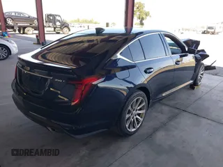 2020 Cadillac CT5 Luxury z VIN 1G6DM5RK2L0117741, wystawiony jako IAAI lot #42369222 z przebiegiem 206 105 mil mil oraz . Historia ofert i sprzedaży dostępna na DreamBid. Obrazek 4.