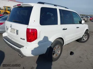 2003 Honda Pilot EX with VIN 2HKYF186X3H589128, listed as a IAAI auction lot 41546551 with 144,365 mi miles. Bid and sale history available at carsss.com. Image 4.