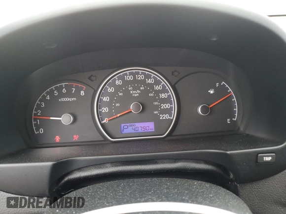 2010 Hyundai Elantra z VIN KMHDT4BD0AU210832, wystawiony jako Copart lot #47825675 z przebiegiem 40 790 mil mil oraz Szkoda całkowita • Salvage title. Historia ofert i sprzedaży dostępna na DreamBid. Obrazek 9.
