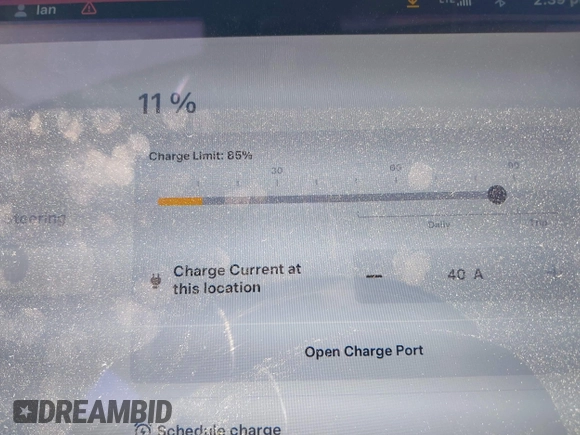 2013 Tesla Model S z VIN 5YJSA1CN5DFP20579, wystawiony jako IAAI lot #41983339 z przebiegiem 80 118 mil mil oraz . Historia ofert i sprzedaży dostępna na DreamBid. Obrazek 18.