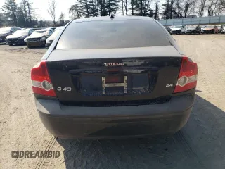 2006 Volvo S40 2.4L with VIN YV1MS382062209720, listed as a Copart auction lot 49297295 with 83,932 mi miles and Salvage Title. Bid and sale history available at carsss.com. Image 6.