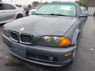 2000 BMW 3 Series 323Ci with VIN WBABM3348YJN80646, listed as a IAAI auction lot 41560077 with 230,422 mi miles and . Bid and sale history available at DreamBid. Image 6.