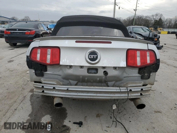 2011 Ford Mustang GT with VIN 1ZVBP8FF1B5132606, listed as a Copart auction lot 44077645 with 173,690 mi miles and Clean Title. Bid and sale history available at DreamBid. Image 6.
