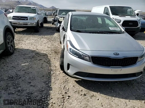2018 Kia Forte LX with VIN 3KPFL4A70JE214421, listed as a Copart auction lot 47562495 with 86,213 mi miles and Salvage Title. Bid and sale history available at carsss.com. Image 10.