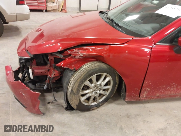 2014 Mazda Mazda3 i Touring with VIN JM1BM1L76E1100696, listed as a IAAI auction lot 41788756 with 155,011 mi miles. Bid and sale history available at carsss.com. Image 6.
