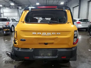 2022 Ford Bronco Sport Outer Banks with VIN 3FMCR9C63NRD70417, listed as a Copart auction lot 56487815 with 29,284 mi miles and Salvage title. Bid and sale history available at DreamBid. Image 6.