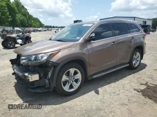 2018 Toyota Highlander Limited z VIN 5TDYZRFH6JS270973, wystawiony jako Copart lot #61853575 z przebiegiem 93 510 mil mil oraz Szkoda całkowita • Salvage title. Historia ofert i sprzedaży dostępna na DreamBid. Obrazek 1.