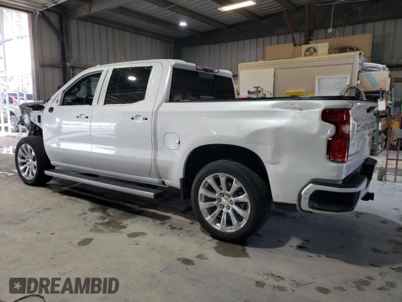 2020 Chevrolet Silverado 1500 High Country with VIN 1GCUYHED6LZ102813, listed as a Copart auction lot 84891464 with 26,477 mi miles and Salvage Title. Bid and sale history available at carsss.com. Image 2.