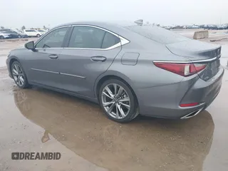 2019 Lexus ES 350 z VIN 58ABZ1B14KU035778, wystawiony jako IAAI lot #41959262 z przebiegiem 36 873 mil mil oraz . Historia ofert i sprzedaży dostępna na DreamBid. Obrazek 3.