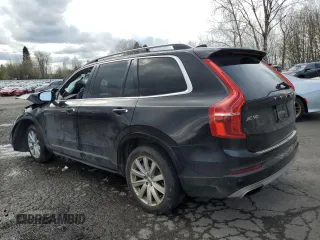 2016 Volvo XC90 T6 Momentum with VIN YV4A22PK5G1084075, listed as a Copart auction lot 50454665 with 21,471 mi miles and Salvage title. Bid and sale history available at DreamBid. Image 2.