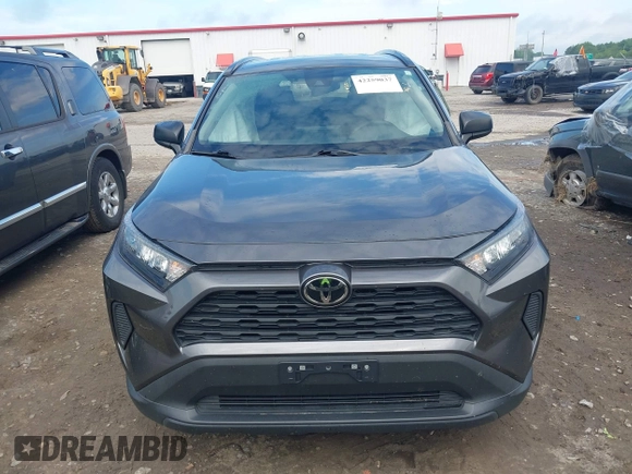 2021 Toyota RAV4 LE z VIN 2T3H1RFV5MC155993, wystawiony jako IAAI lot #42259037 z przebiegiem 79 719 mil mil oraz . Historia ofert i sprzedaży dostępna na DreamBid. Obrazek 12.