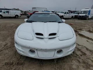2002 Pontiac Firebird Trans Am with VIN 2G2FV32G922111210, listed as a Copart auction lot 42975575 with 104,583 mi miles and Salvage Title. Bid and sale history available at carsss.com. Image 5.