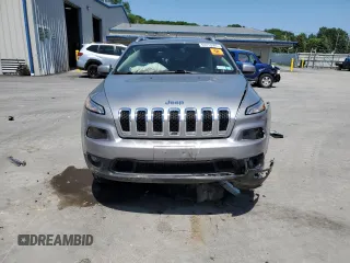 2016 Jeep Cherokee Latitude с VIN 1C4PJMCS4GW252227, выставлен на аукционе Copart как лот 62210565 с пробегом Не указан миль и Списание • Salvage title. История ставок и продаж доступна на DreamBid. Изображение 5.