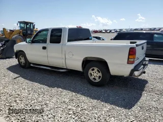 2001 Chevrolet Silverado 1500 LS with VIN 2GCEC19T711219270, listed as a Copart auction lot 52094415 with 350,450 mi miles and Salvage Title. Bid and sale history available at carsss.com. Image 2.