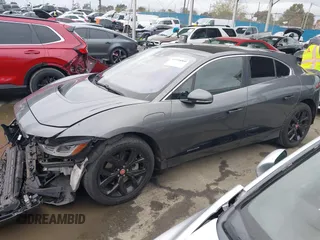 2020 Jaguar I-Pace SE с VIN SADHC2S13L1F79454, выставлен на аукционе IAAI как лот 41728860 с пробегом 32 035 миль миль и . История ставок и продаж доступна на DreamBid. Изображение 14.