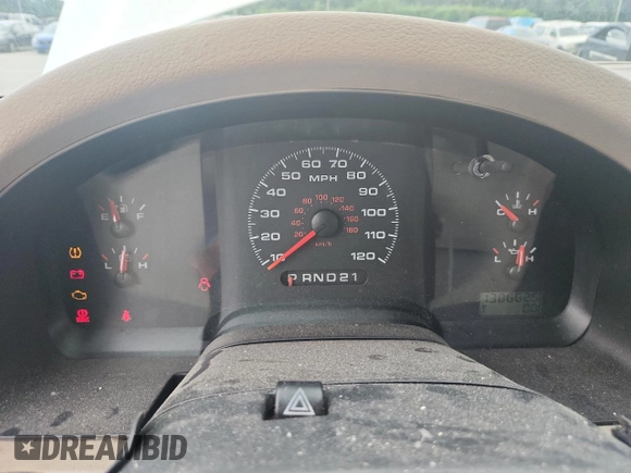 2008 Ford F-150 XL with VIN 1FTRF12228KD93493, listed as a Copart auction lot 61424955 with 138,662 mi miles and Clean title. Bid and sale history available at DreamBid. Image 9.