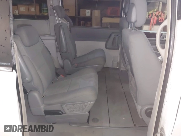 2010 Chrysler Town & Country Touring with VIN 2A4RR5D10AR369617, listed as a IAAI auction lot 42158748 with 174,437 mi miles and . Bid and sale history available at DreamBid. Image 8.
