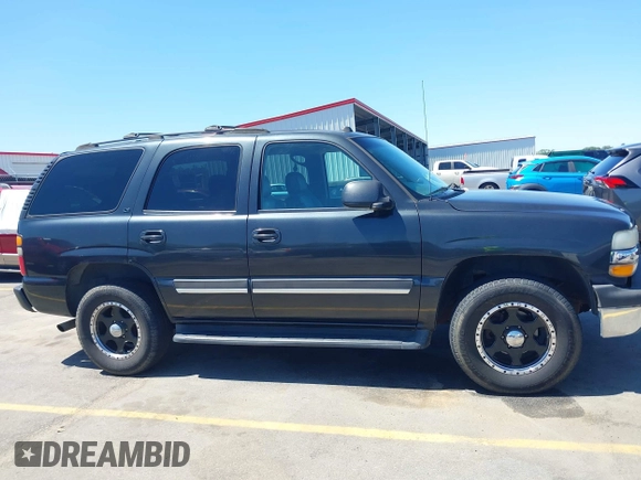 2005 Chevrolet Tahoe Z71 z VIN 1GNEC13T85R175308, wystawiony jako IAAI lot #42020807 z przebiegiem 321 355 mil mil oraz . Historia ofert i sprzedaży dostępna na DreamBid. Obrazek 13.