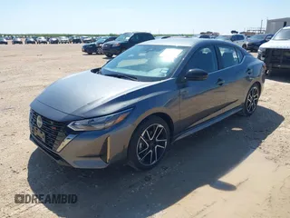 2025 Nissan Sentra SR z VIN 3N1AB8DV8SY309598, wystawiony jako IAAI lot #42460527 z przebiegiem 3 690 mil mil oraz . Historia ofert i sprzedaży dostępna na DreamBid. Obrazek 17.
