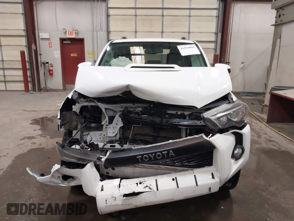 2016 Toyota 4Runner Limited with VIN JTEBU5JR0G5340216, listed as a IAAI auction lot 41824008 with 143,013 mi miles and . Bid and sale history available at DreamBid. Image 12.