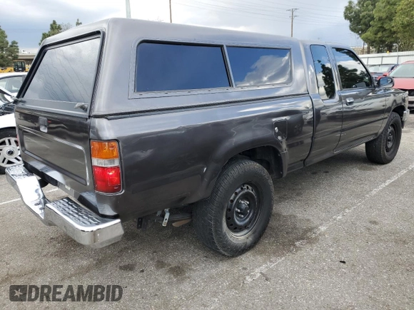 1991 Toyota Pickup с VIN JT4VN93D2M5018924, выставлен на аукционе Copart как лот 48546735 с пробегом 122 273 миль миль и Чистый • Clean title. История ставок и продаж доступна на DreamBid. Изображение 3.