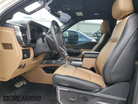 2023 Ford F-250 XL с VIN 1FT8W2BM4PEC84727, выставлен на аукционе Copart как лот 53122115 с пробегом 31 909 миль миль и Списание • Salvage title. История ставок и продаж доступна на DreamBid. Изображение 7.