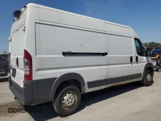 2015 Ram ProMaster Cargo with VIN 3C6TRVDG3FE517257, listed as a Copart auction lot 53466845 with 184,174 mi miles and Clean Title. Bid and sale history available at carsss.com. Image 3.