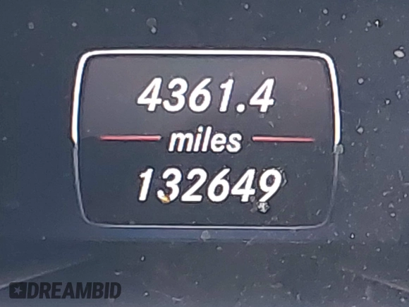 2014 Mercedes-Benz CLA 250 with VIN WDDSJ4EB2EN055850, listed as a IAAI auction lot 42475469 with 132,649 mi miles and . Bid and sale history available at DreamBid. Image 16.
