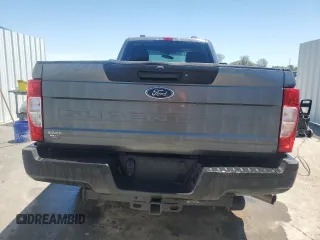 2022 Ford F-350 XL with VIN 1FTRF3A64NEG44654, listed as a Copart auction lot 51297344 with 29,028 mi miles and Non repairable. Bid and sale history available at DreamBid. Image 6.