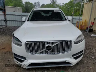 2019 Volvo XC90 Inscription z VIN YV4A22PL9K1457703, wystawiony jako Copart lot #52183475 z przebiegiem 67 930 mil mil oraz Szkoda całkowita • Salvage title. Historia ofert i sprzedaży dostępna na DreamBid. Obrazek 5.