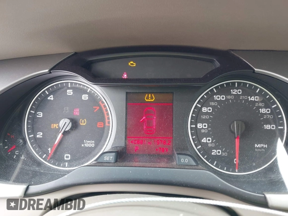 2009 Audi A4 Premium z VIN WAULF78KX9N035426, wystawiony jako IAAI lot #42219508 z przebiegiem 140 881 mil mil oraz . Historia ofert i sprzedaży dostępna na DreamBid. Obrazek 7.