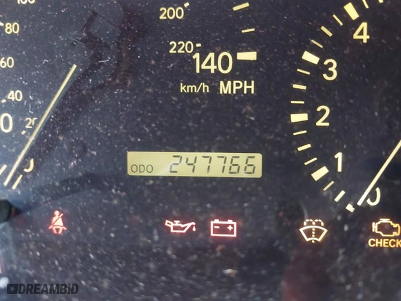 2000 Lexus RX 300 with VIN JT6GF10U9Y0046113, listed as a IAAI auction lot 41974768 with 247,766 mi miles. Bid and sale history available at carsss.com. Image 7.