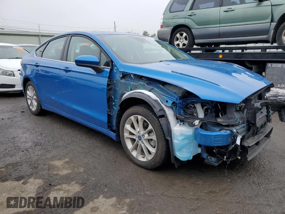 2020 Ford Fusion Hybrid SE with VIN 3FA6P0LU4LR222376, listed as a Copart auction lot 42911893 with 8,231 mi miles. Bid and sale history available at carsss.com. Image 4.