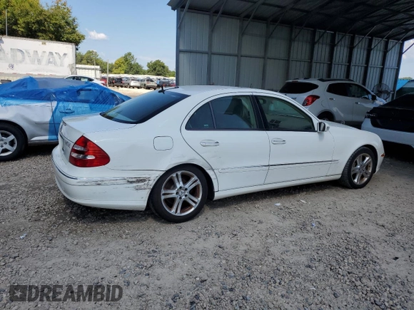 2005 Mercedes-Benz E 5.0L with VIN WDBUF70J25A682042, listed as a Copart auction lot 42377605 with 184,808 mi miles and Non Repairable. Bid and sale history available at carsss.com. Image 3.