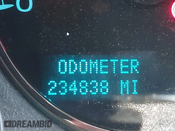 2010 Chevrolet Suburban LT with VIN 1GNUCJE01AR196820, listed as a IAAI auction lot 40713946 with 234,838 mi miles and . Bid and sale history available at DreamBid. Image 15.