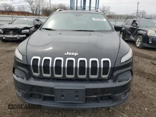2014 Jeep Cherokee Latitude with VIN 1C4PJLCB9EW264820, listed as a Copart auction lot 49670685 with 224,915 mi miles and Salvage Title. Bid and sale history available at carsss.com. Image 5.